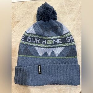 PATAGONIA POWDER
TOWN BEANIE